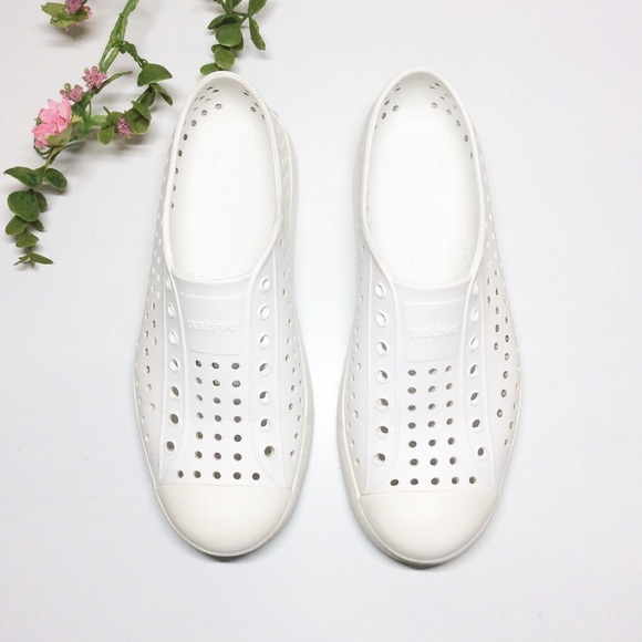 Native Shoes Other - Native Jefferson Slip On White Shoes Size J5